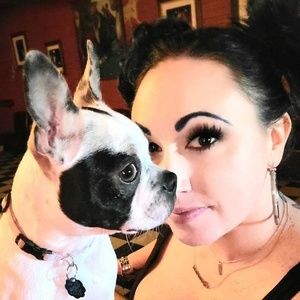 Meet your Posher, Veronica